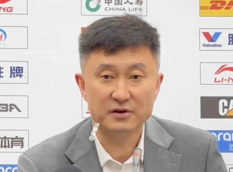 世界杯手机观看-杜锋:赛前就跟队员强调不要松懈, 但大家还是把比赛想简单了