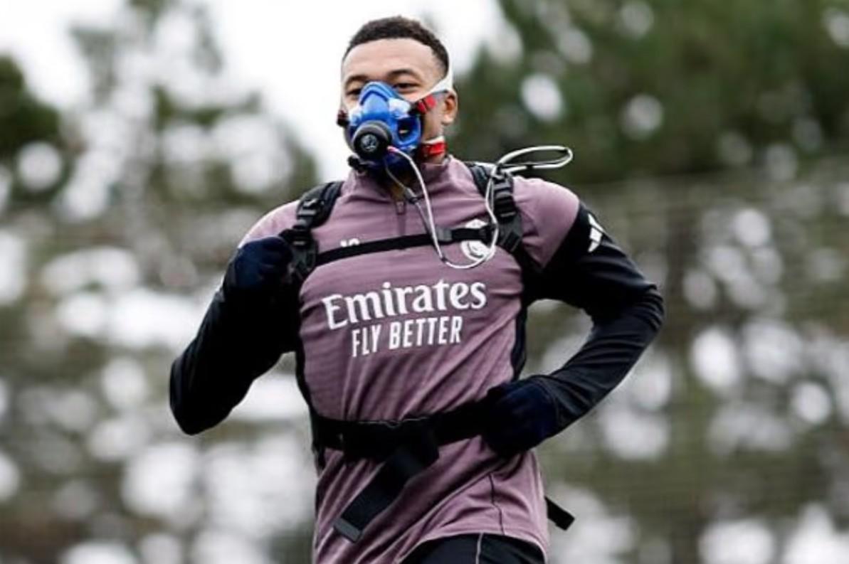 世界杯直播地址-邮报:皇马球员的面罩训练回归,既节省时间又降低受伤风险